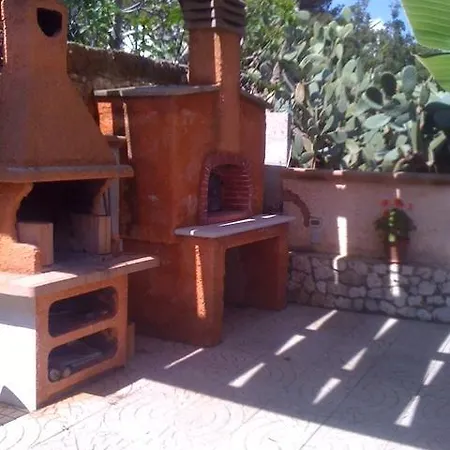 Il Trullo * Castro (Lecce)