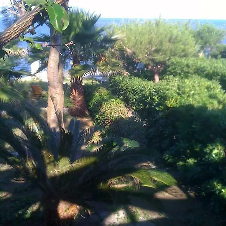 Il Trullo 度假居 Castro (Lecce)